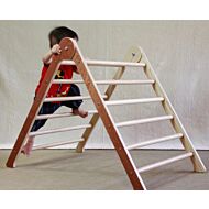 Modle Play: KLYMB Pikler Triangle (Natural)