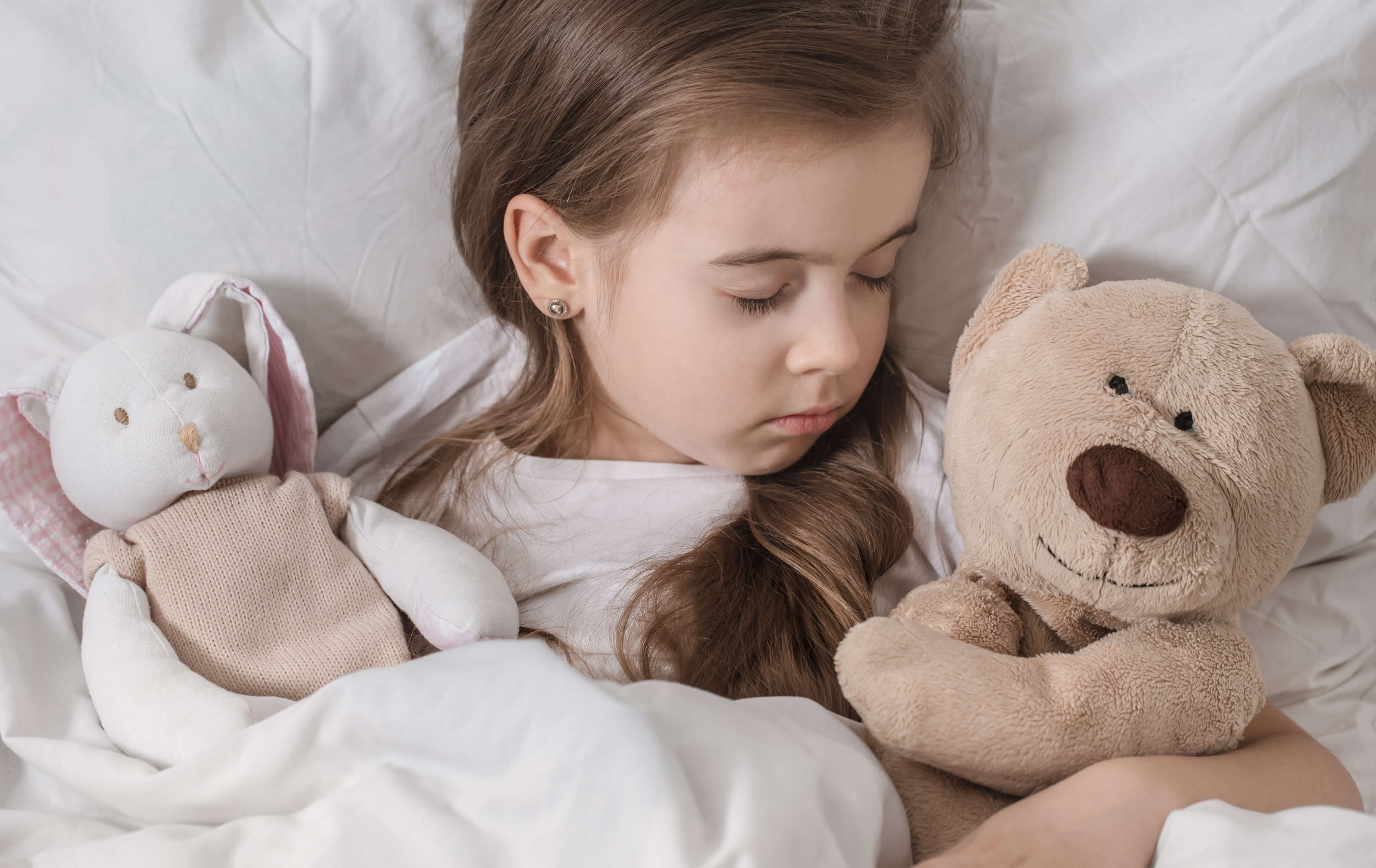 How Plushies Help Kids Get Better and Deeper Sleep 