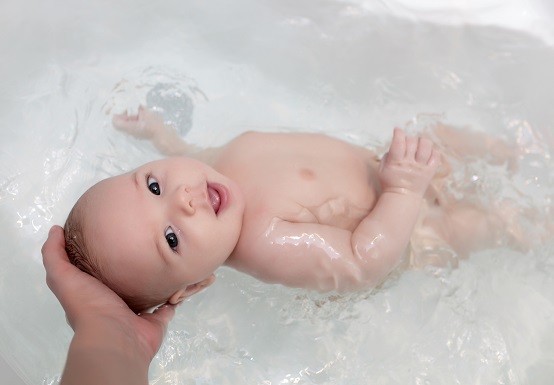Practical Tips for Bathing A Newborn Safely