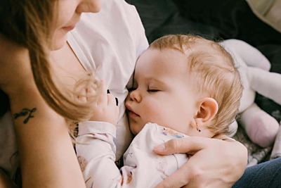 Weaning Off Breastfeeding: Top 5 Tips